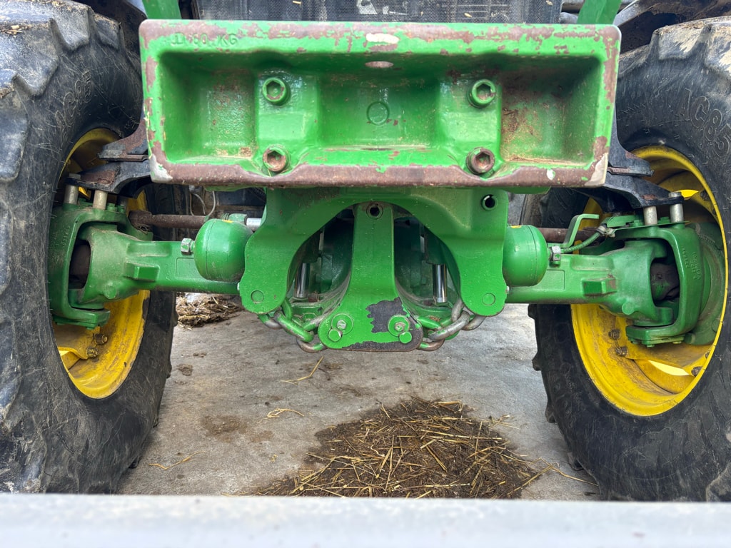 Tracteur JOHN DEERE 6100M - photo slide 9