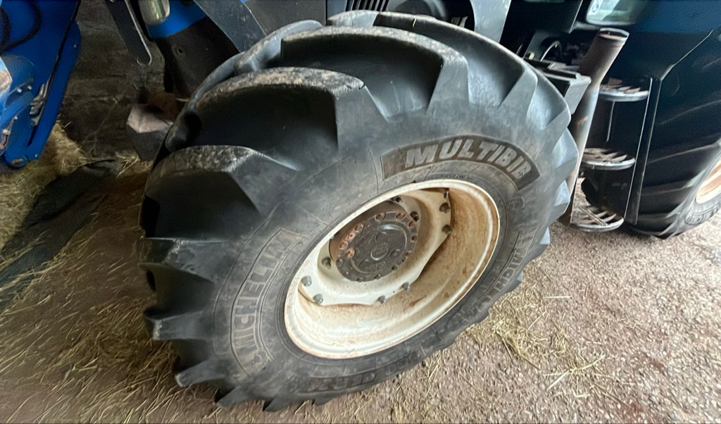 Tracteur chargeur NEW HOLLAND T5.105 EC - photo slide 6