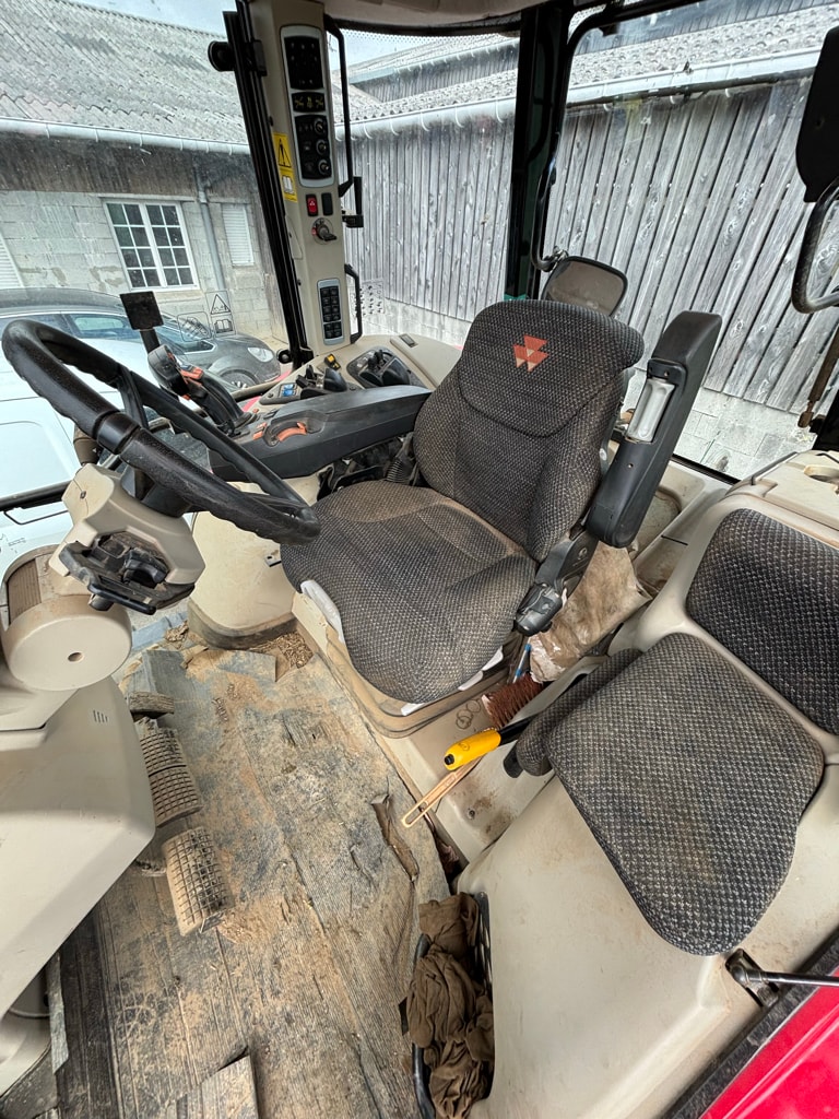 Tracteur MASSEY FERGUSON 7720S DYNA-6 EXCLUSIVE - photo slide 12