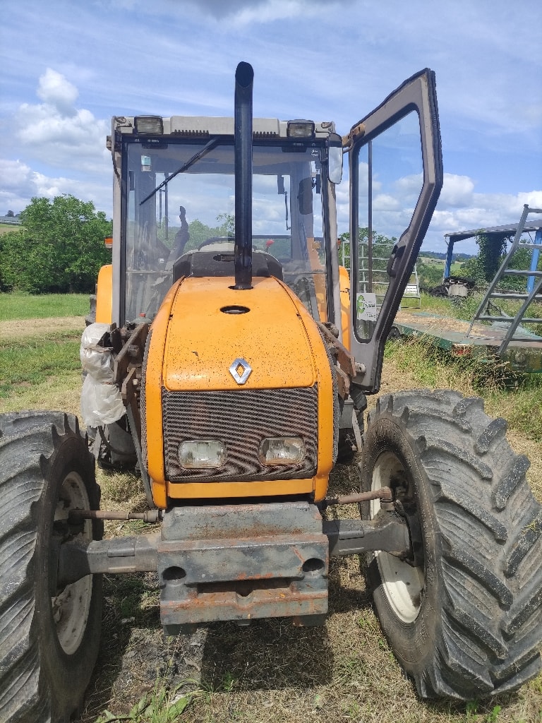 Tracteur chargeur RENAULT CERES 85 X - photo slide 8