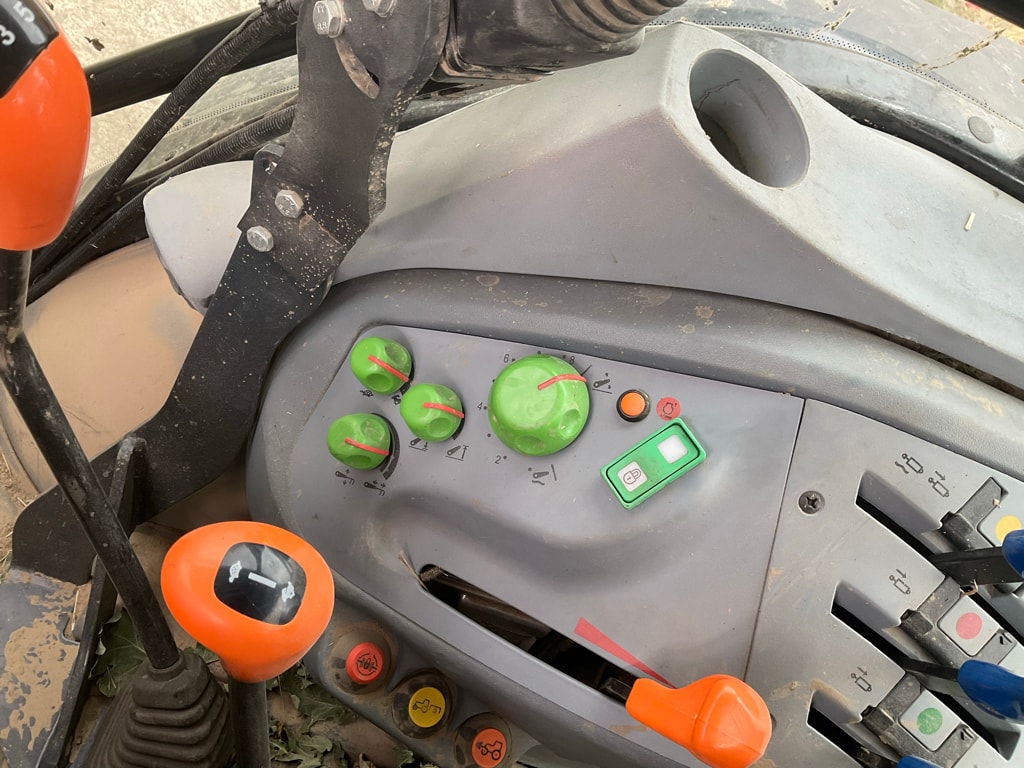 Tracteur DEUTZ FAHR 5095 D - photo slide 10