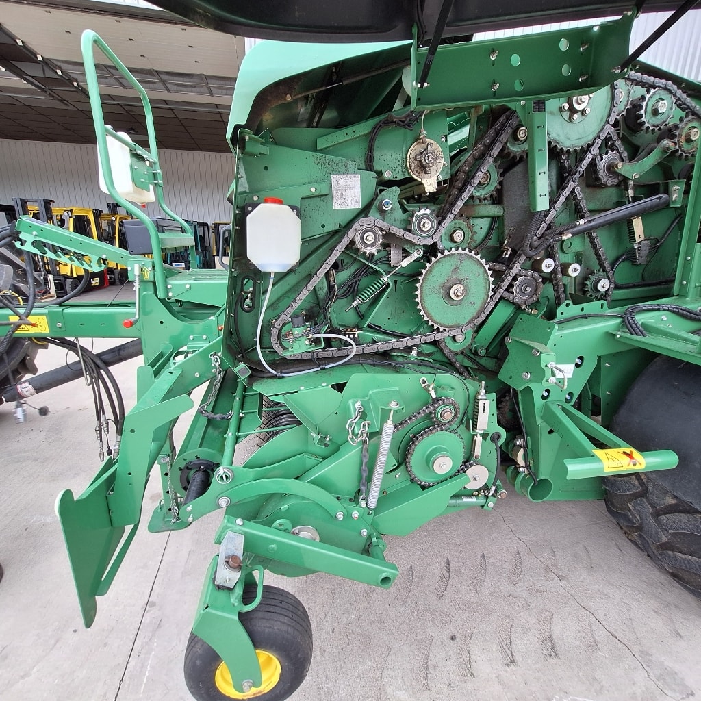 Presse enrubanneuse JOHN DEERE C441r  - photo slide 12