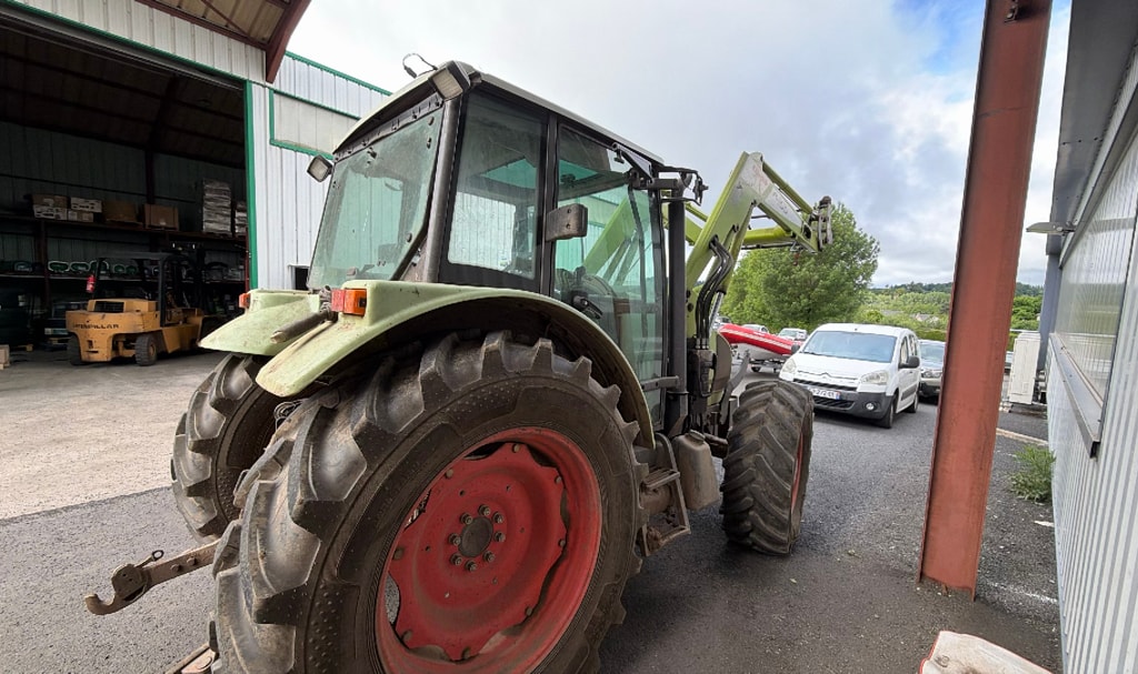 Tracteur chargeur CLAAS CELTIS 456 RX - photo slide 4