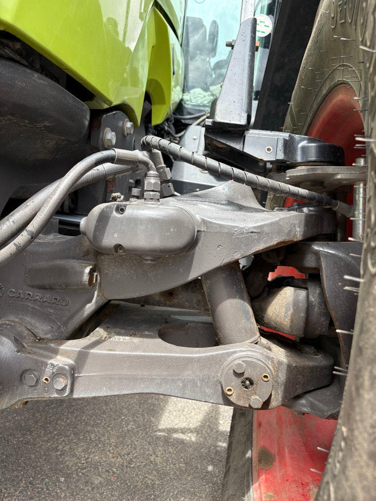 Tracteur CLAAS ARION 640 CIS - photo slide 8