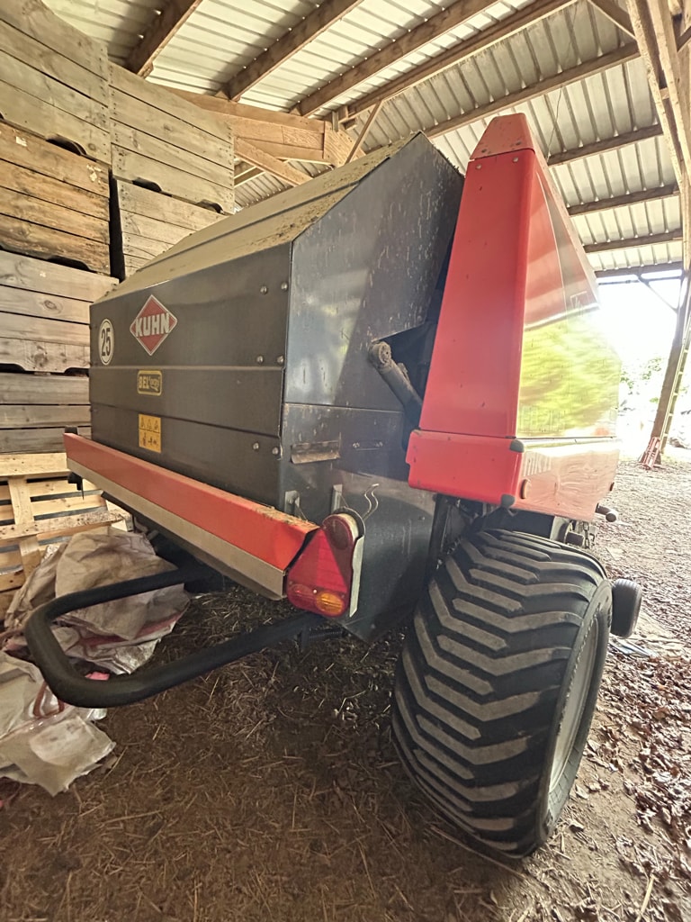Presse balles rondes KUHN FB2135 MK2 - photo slide 3