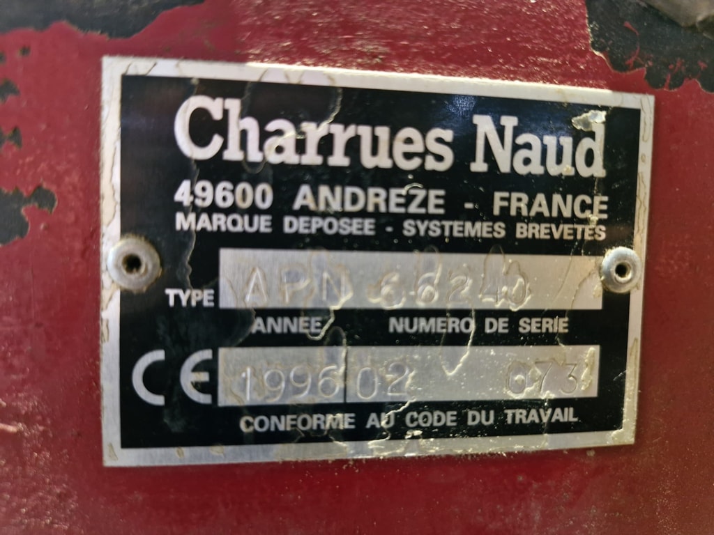 Charrue NAUD APN66240 - photo slide 10