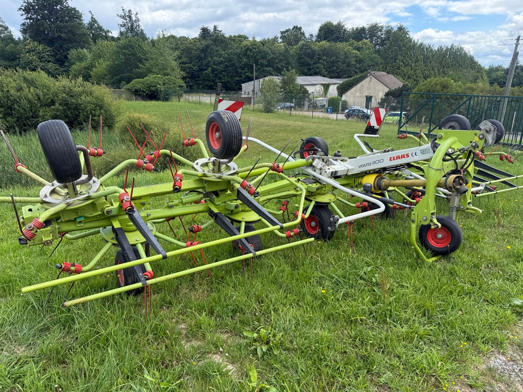 Faneuse CLAAS VOLTO 1100 - photo slide 2