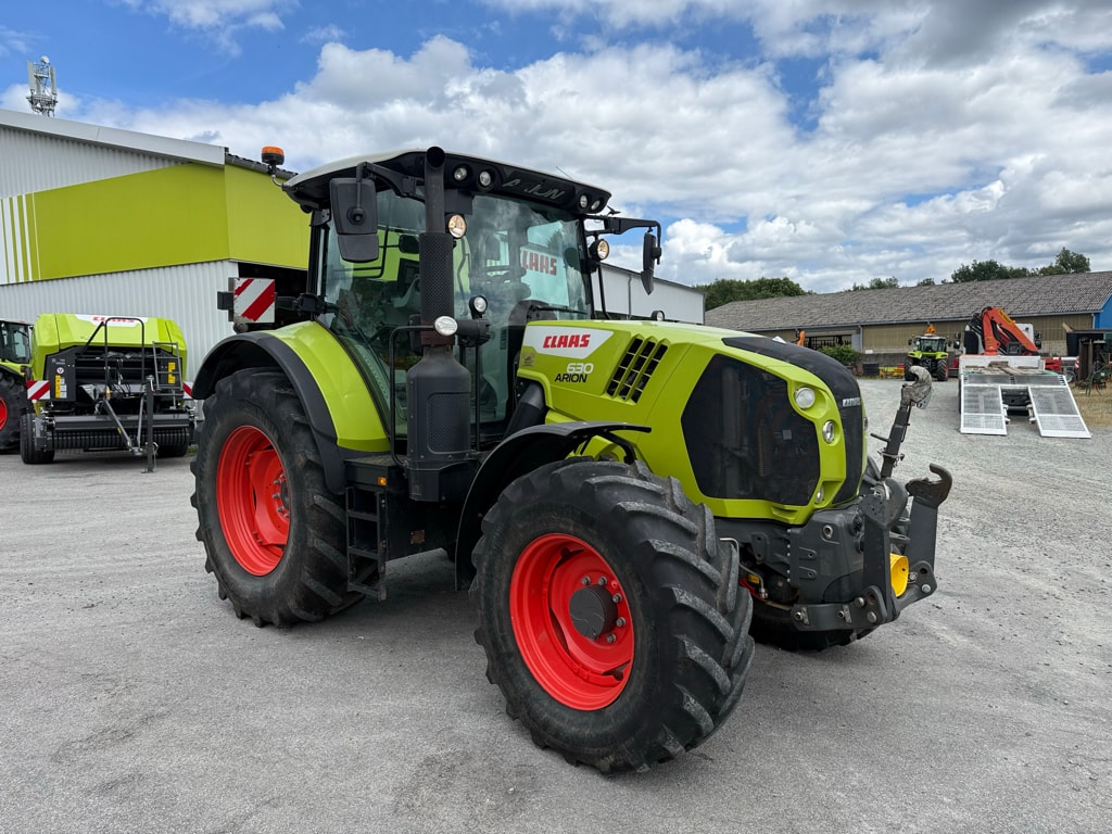 Tracteur CLAAS ARION 630 CMATIC CEBIS - photo slide 1