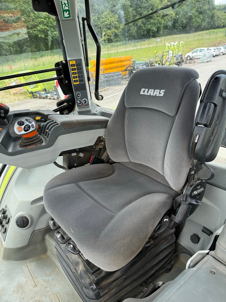 Tracteur CLAAS ARION 630 CMATIC CEBIS - photo slide 7