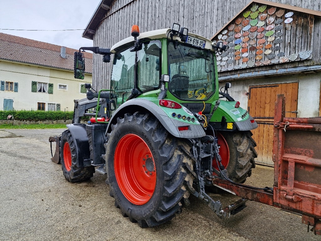 Tracteur FENDT 311 S4 - photo slide 2