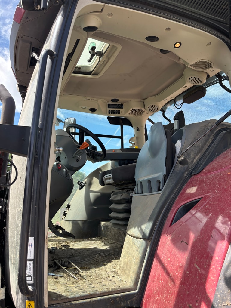 Tracteur chargeur MC CORMICK X7.617 PREMIUM - photo slide 6