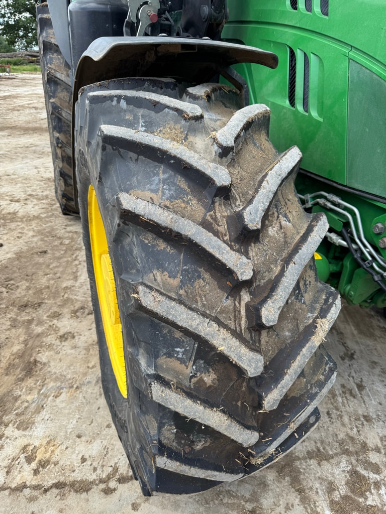 Tracteur JOHN DEERE 6r155 - photo slide 6