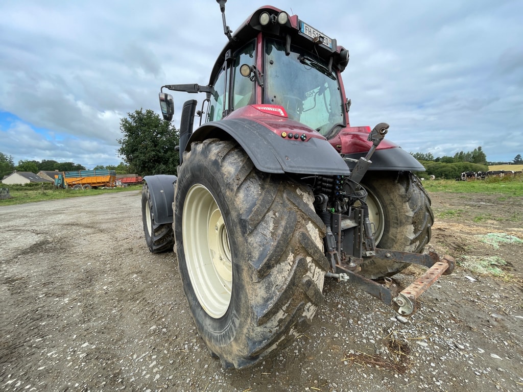 Tracteur VALTRA T254V - photo slide 7