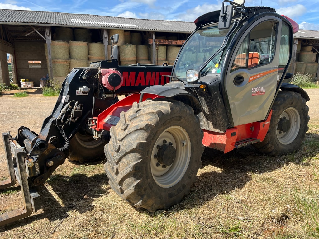 Telescopique MANITOU MLT 741 140 V+ - photo slide 2
