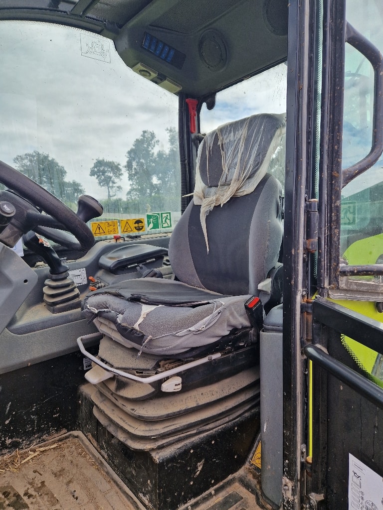 Telescopique CLAAS 736 varipower - photo slide 12