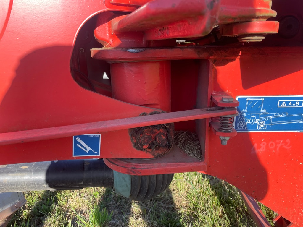 Faucheuse KUHN GMD 3510 FF - photo slide 6