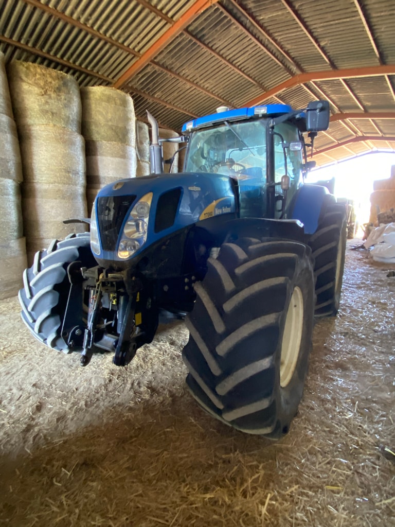 Tracteur NEW HOLLAND T7060 6.7L - photo slide 3