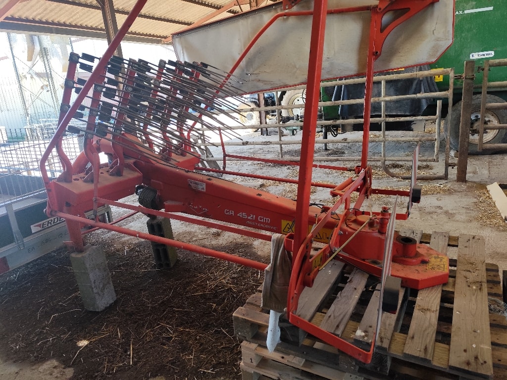 Andaineur KUHN Ga4521gm - photo slide 6