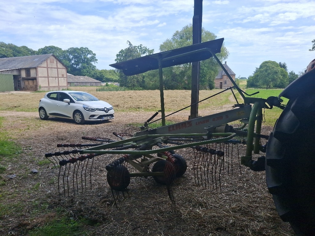 Andaineur CLAAS Liner 430 s - photo slide 3