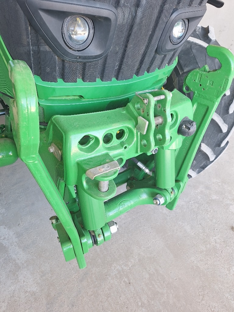 Tracteur JOHN DEERE 6155R - photo slide 18