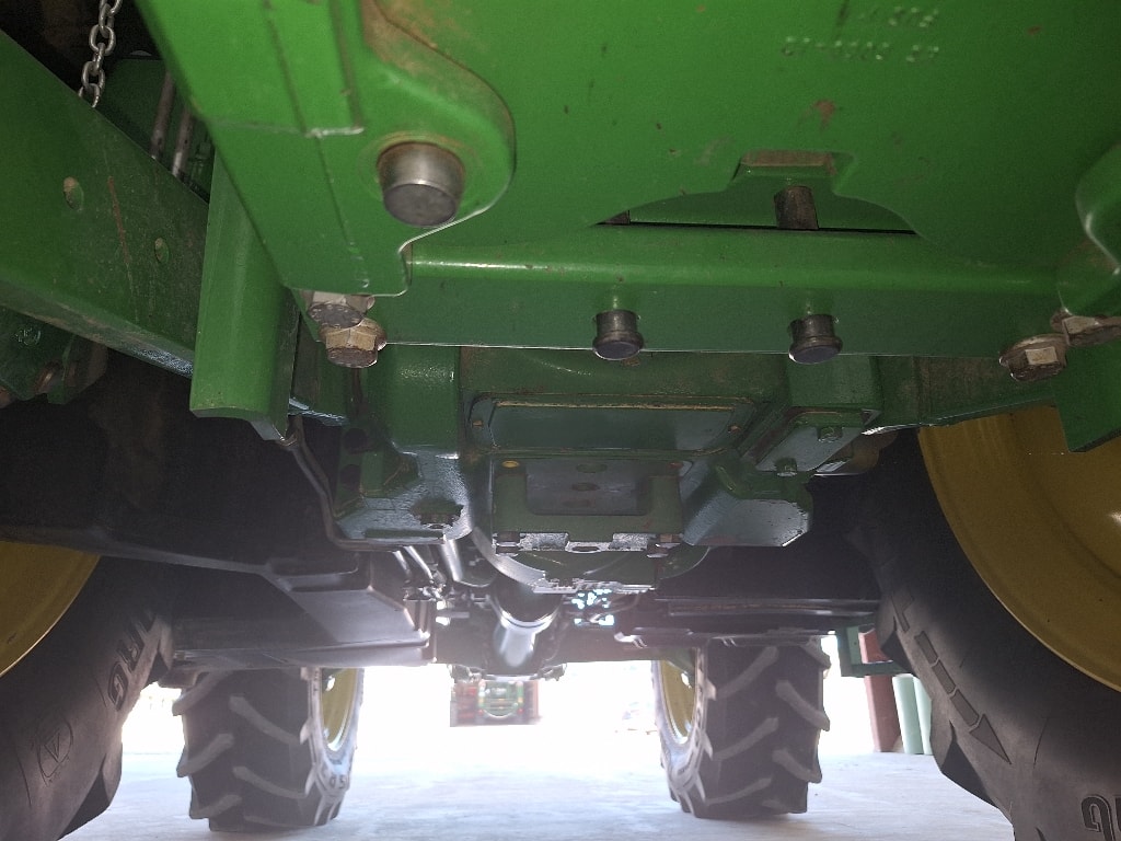 Tracteur JOHN DEERE 6155R - photo slide 22