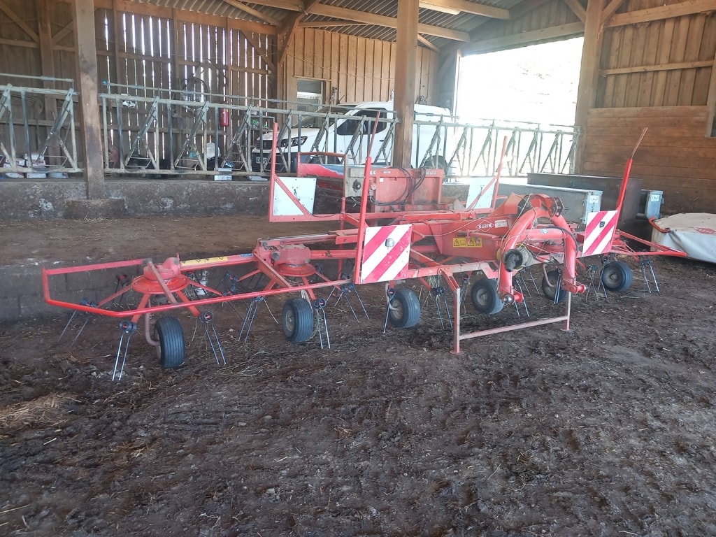 Faneuse KUHN GF 6301 - photo slide 2