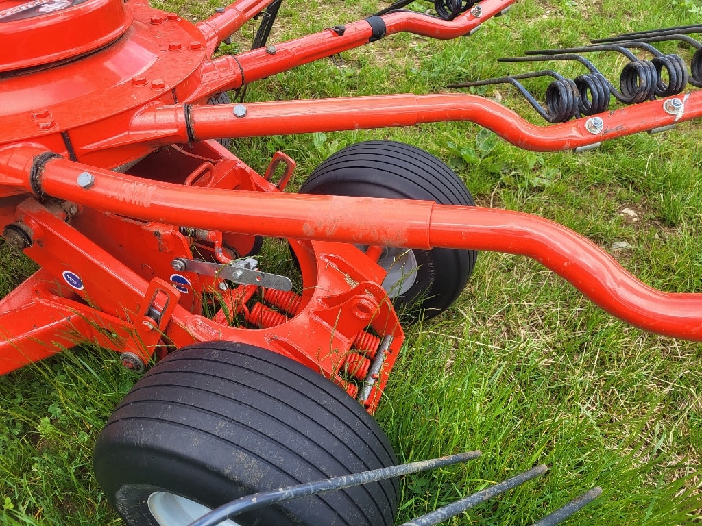 Andaineur KUHN GA6632 - photo slide 23