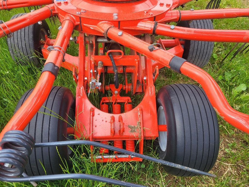 Andaineur KUHN GA6632 - photo slide 5
