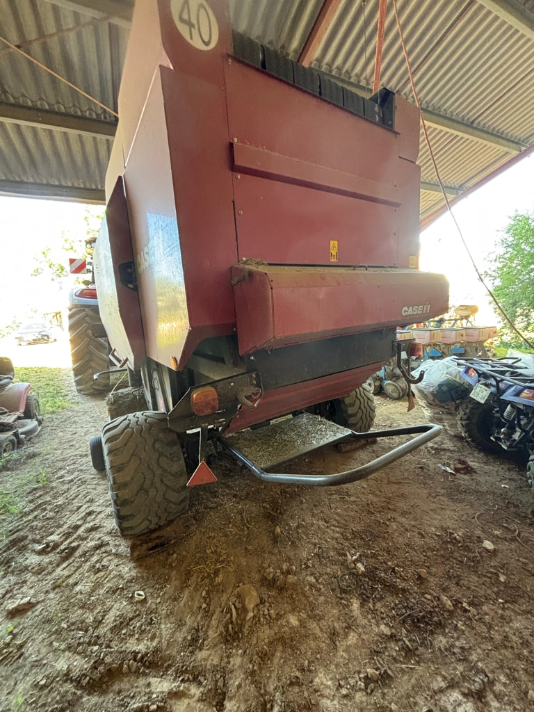Presse balles rondes CASE IH Rb 464 - photo slide 3