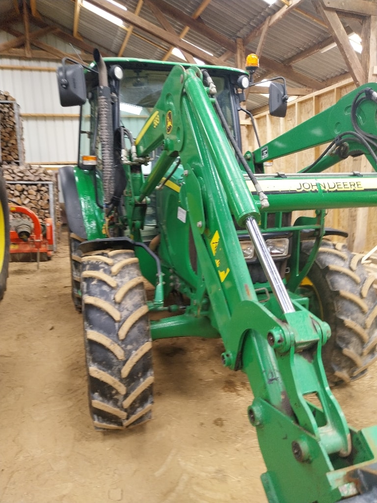 Tracteur chargeur JOHN DEERE 5080R - photo slide 1
