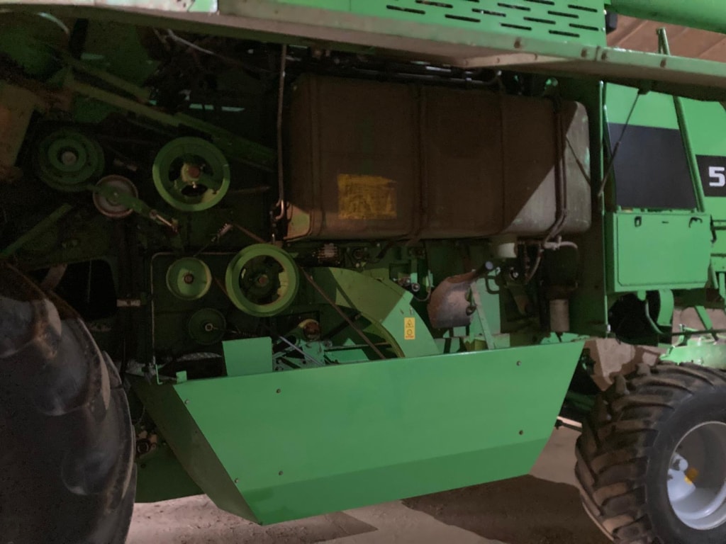 Moissonneuse DEUTZ FAHR 5695 HTS - photo slide 15