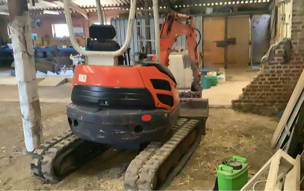 Mini pelle (0-6T) KUBOTA U25-3a - photo slide 3