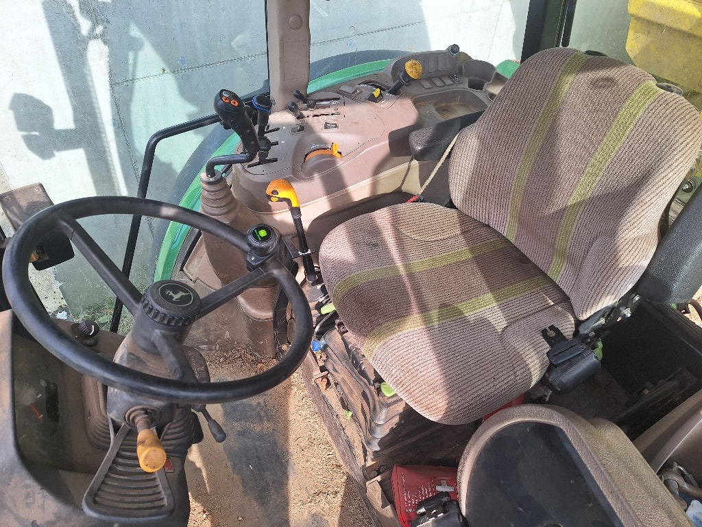 Tracteur JOHN DEERE 5100M - photo slide 13