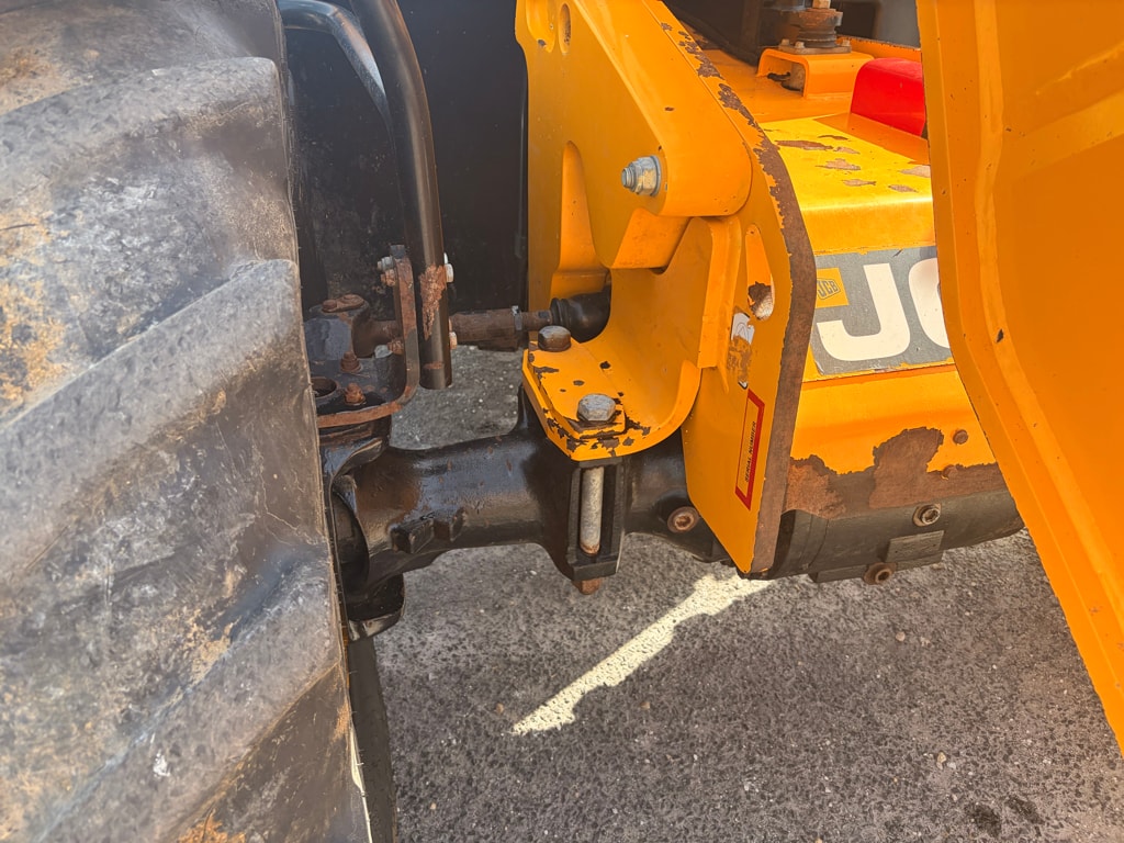 Telescopique JCB 542-70 agri super dtvt - photo slide 10