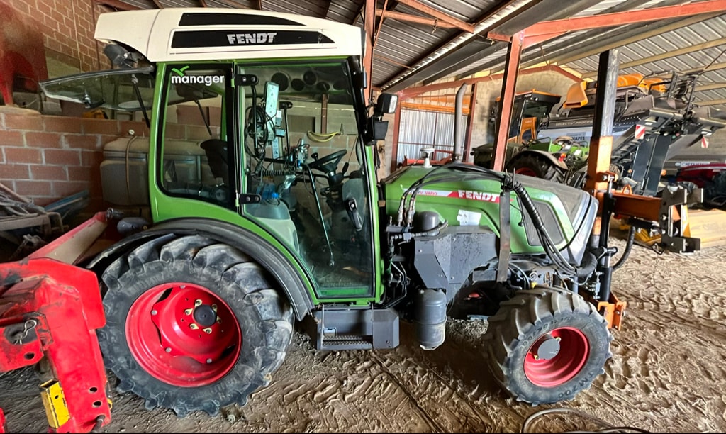 Tracteur fruitier FENDT 209V - photo slide 3