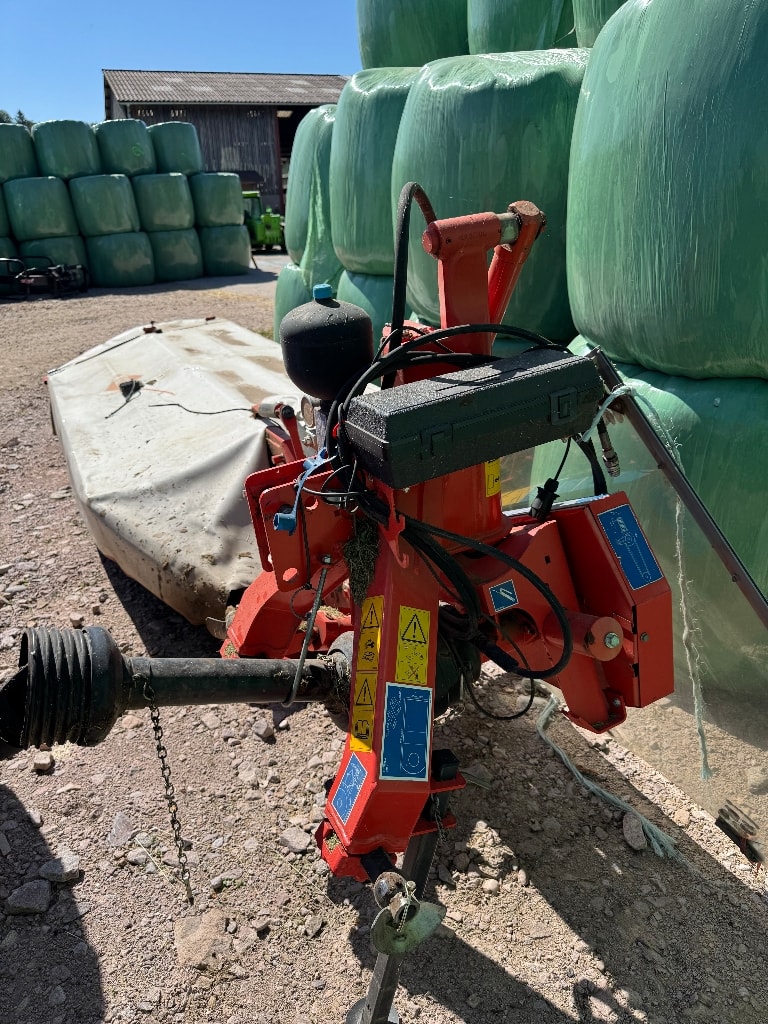 Faucheuse KUHN GMD 350 FF - photo slide 4