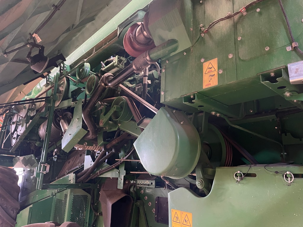 Moissonneuse JOHN DEERE S770i - photo slide 6