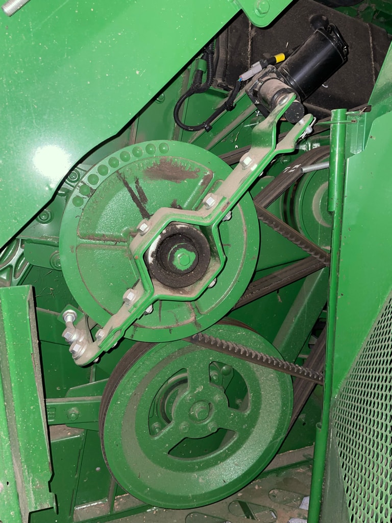 Moissonneuse JOHN DEERE S770i - photo slide 13