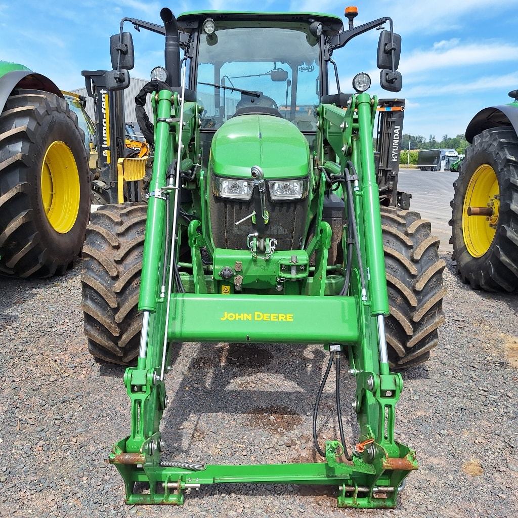 Tracteur chargeur JOHN DEERE 5100M - photo slide 5
