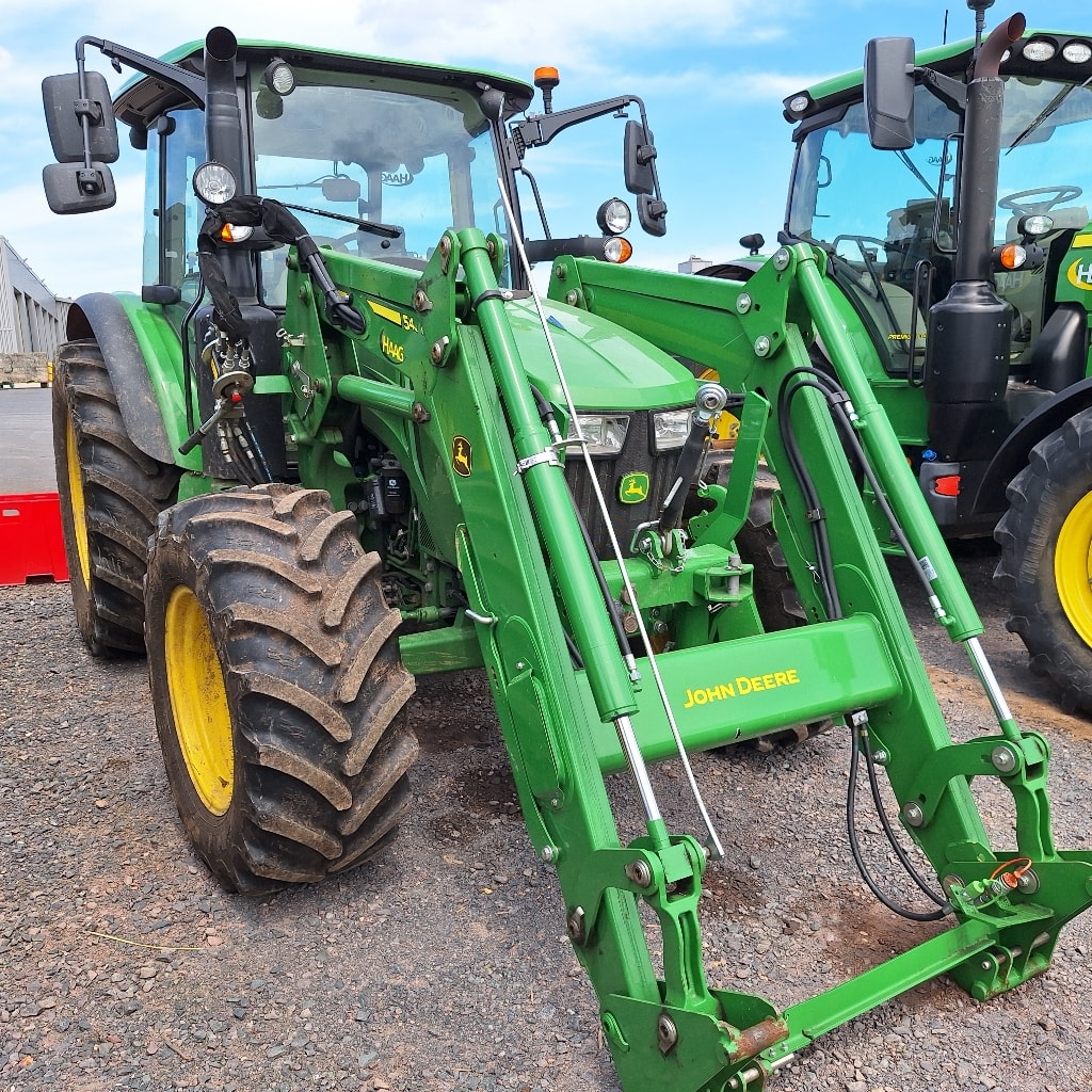 Tracteur chargeur JOHN DEERE 5100M - photo slide 2