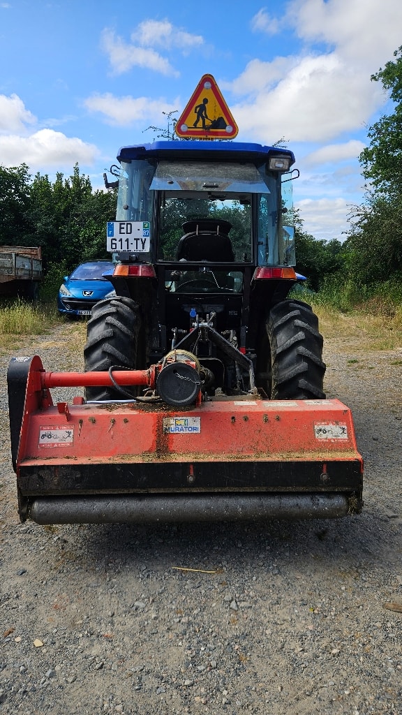Tracteur etroit ISEKI TG5390 - photo slide 3