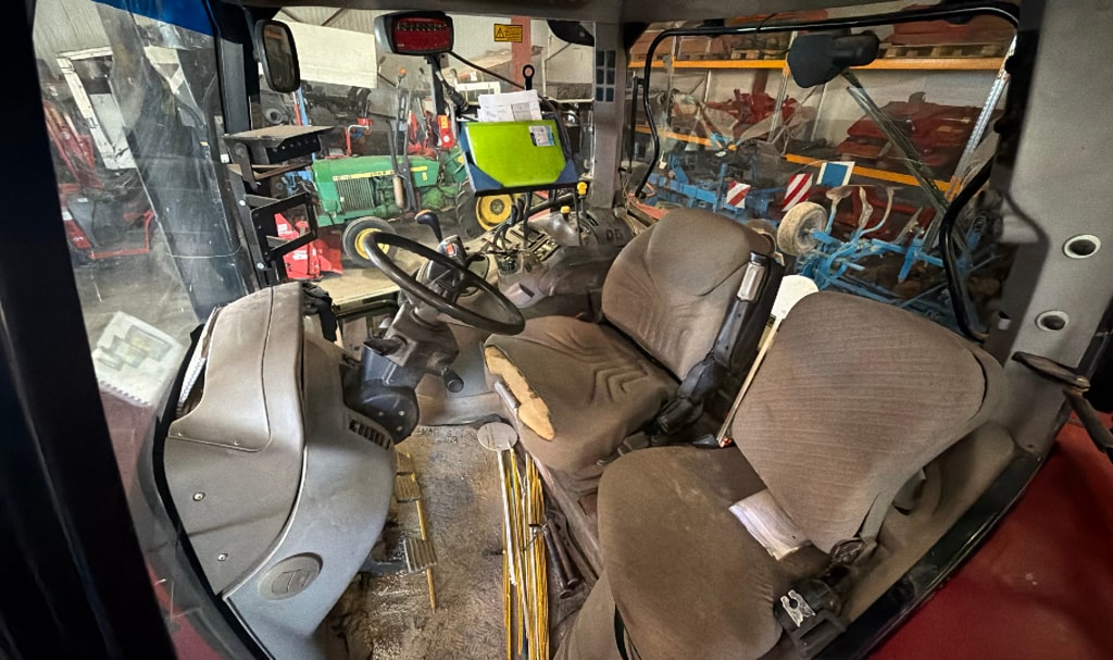 Tracteur CASE IH MXU 135 PRO - photo slide 17