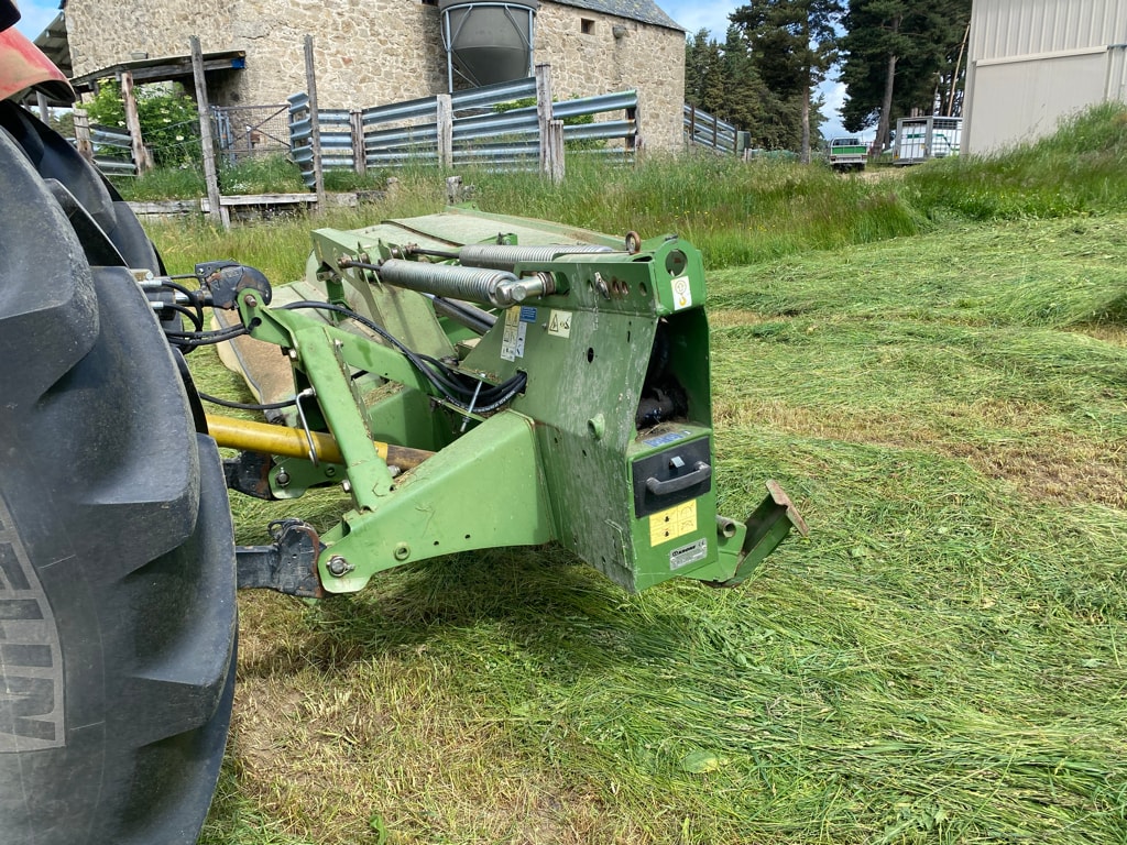 Faucheuse conditionneuse KRONE R 320 cv - photo slide 3
