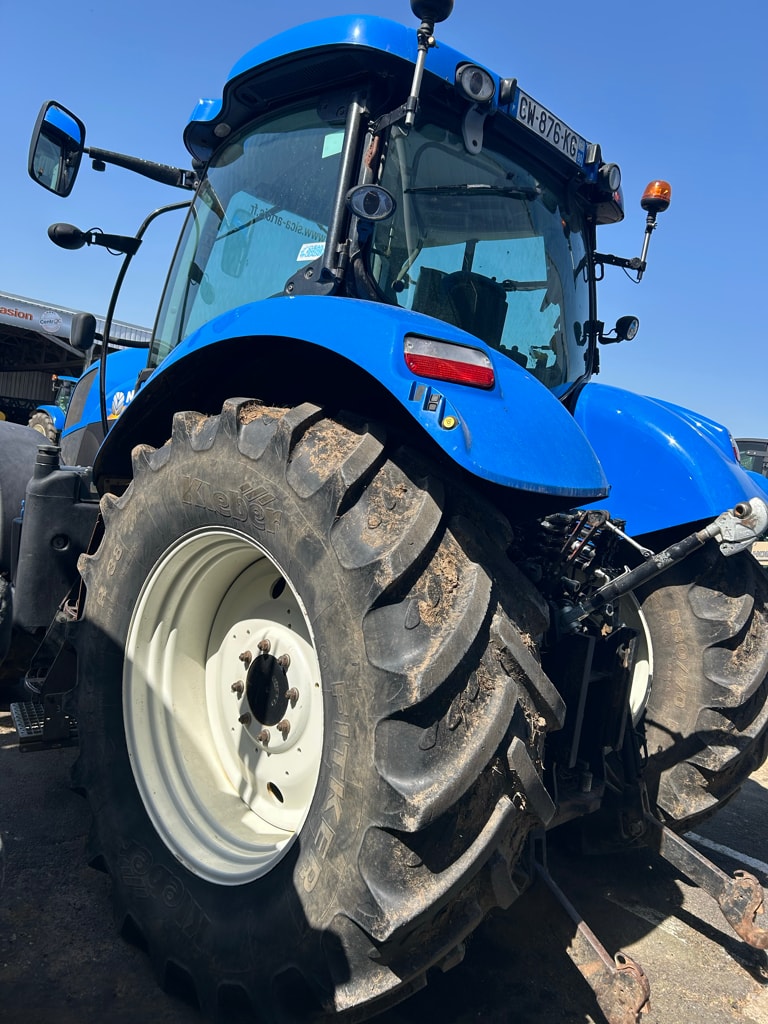 Tracteur NEW HOLLAND T7.200 - photo slide 4