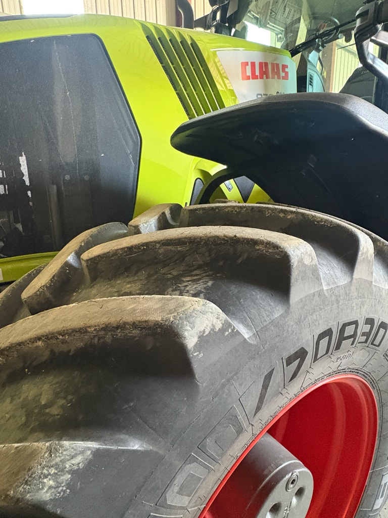 Tracteur CLAAS AXION 870 CMATIC - photo slide 9