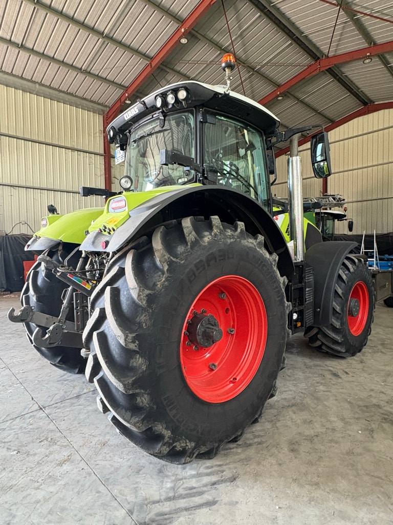 Tracteur CLAAS AXION 870 CMATIC - photo slide 16