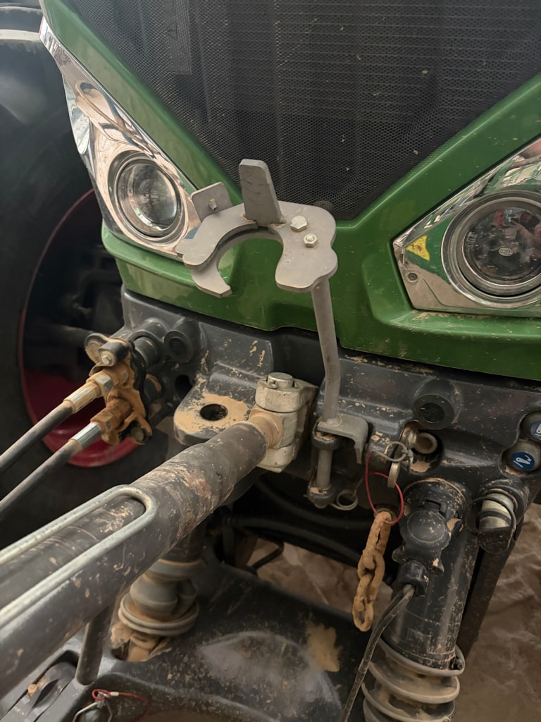 Tracteur FENDT 828 VARIO PROFI + - photo slide 7