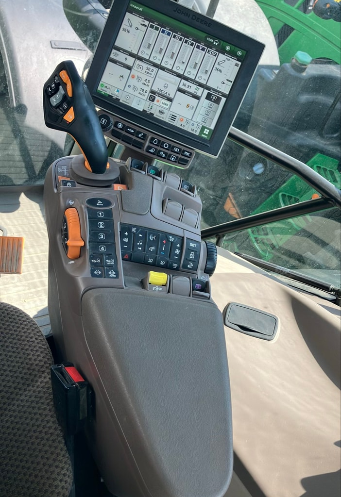 Tracteur JOHN DEERE 6R 195 - photo slide 7
