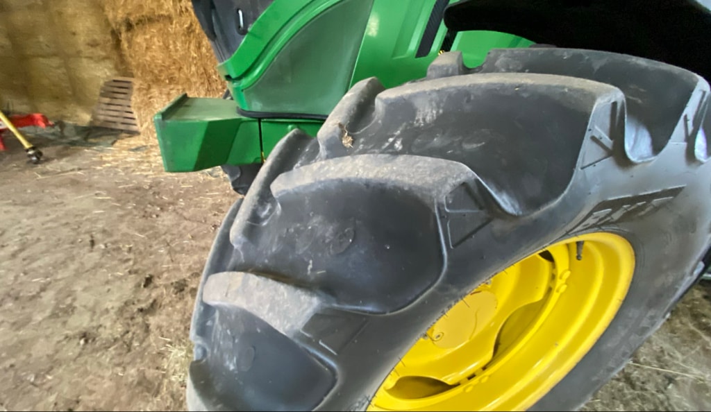 Tracteur JOHN DEERE 6105M - photo slide 12