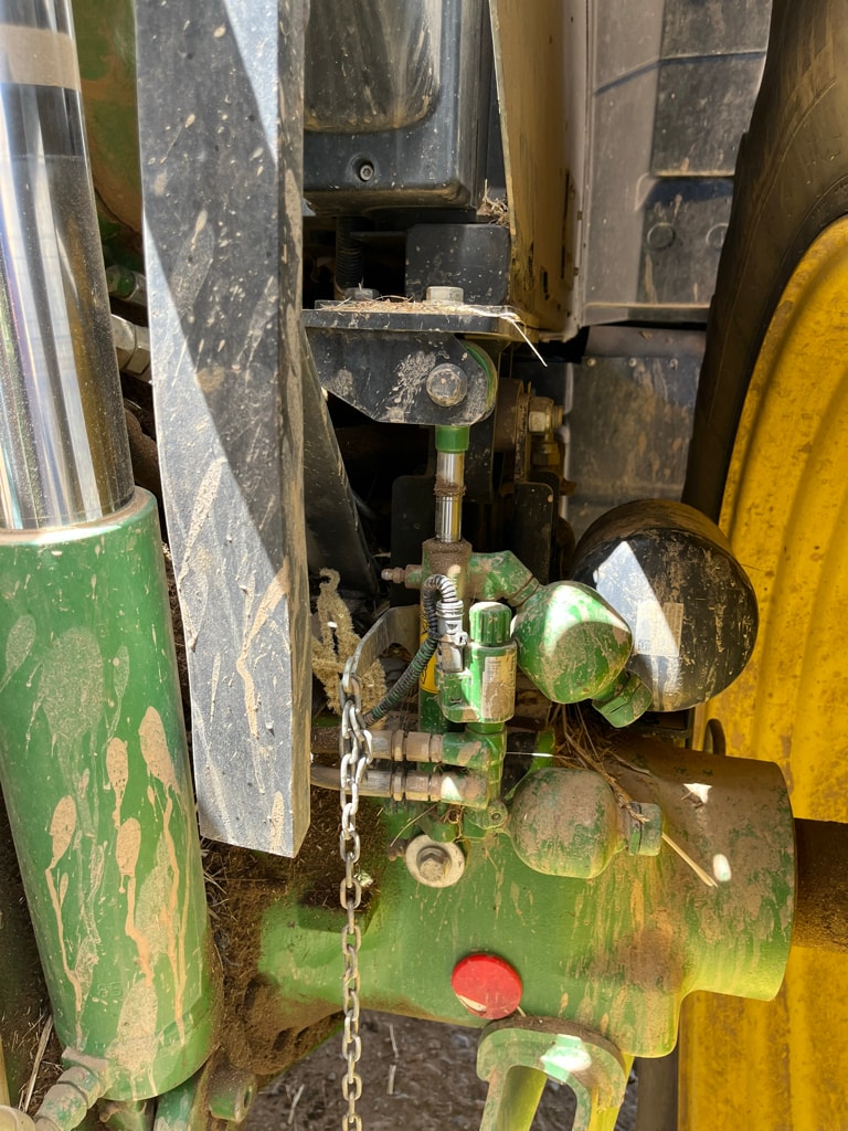 Tracteur JOHN DEERE 6195R - photo slide 11